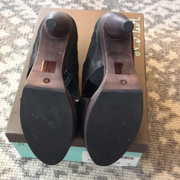 N.Y.L.A. Poin heels size 9 black - Picture 4 of 6